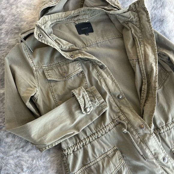 Aritzia Talula cargo jacket sz small - Picture 4 of 4